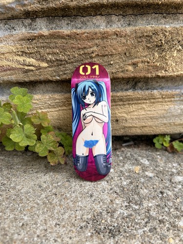 Custom fingerboard hook - fingerboard, ups