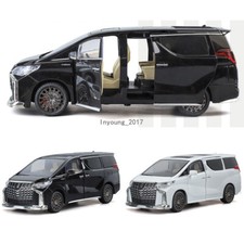 1:24 Toyota Alphard Model Car
