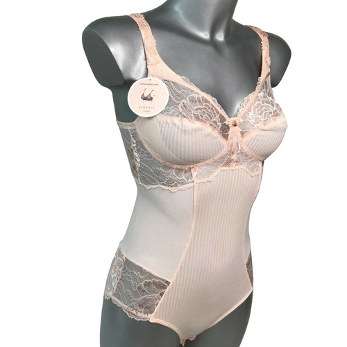 Triumph peony floral - bs, ladies