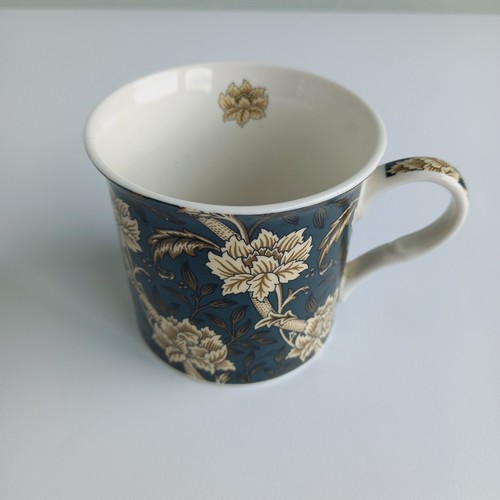 Rare victoria albert museum - victoria,