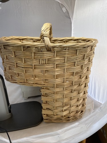 Brown woven wicker - brown,