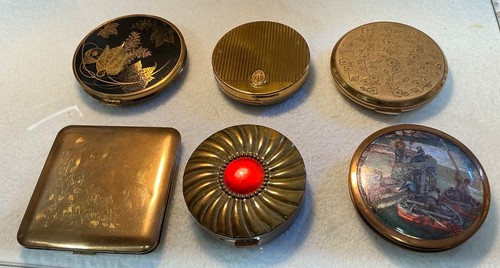 Job lot vintage powder - lot, 6