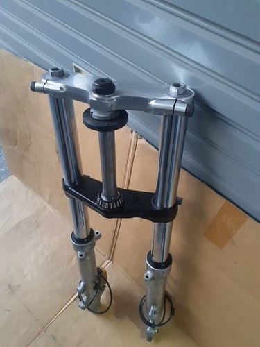 Gsx 1100 front fork - 88',