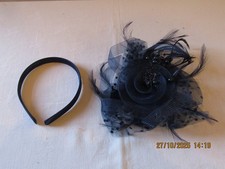 NEW DRESHOW FASCINATOR NAVY