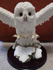 Large Snowy Owl Figurine By Juliana.