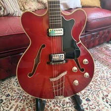 Hofner Verithin 1963 Cherry Hollow Body Electric Guitar