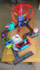 Hot Wheels bundle, volcano escape loop the loop, cake shop, carwash, dinosaur
