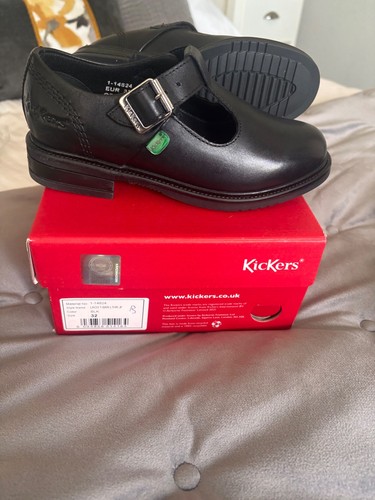 Brand new kickers black lach - lach, t