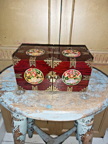Vintage korean lacquer - vintage, wood