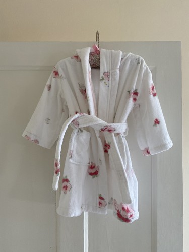 The little white company - the,