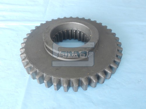 Reduction gear for land - gear,
