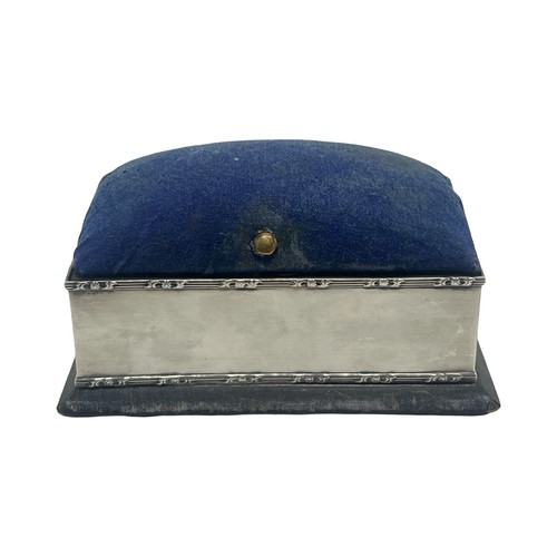 Box silver mounted pin - a,