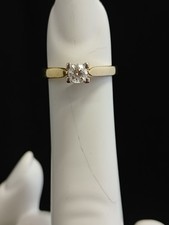 18ct Gold, 0.39 Carat Diamond