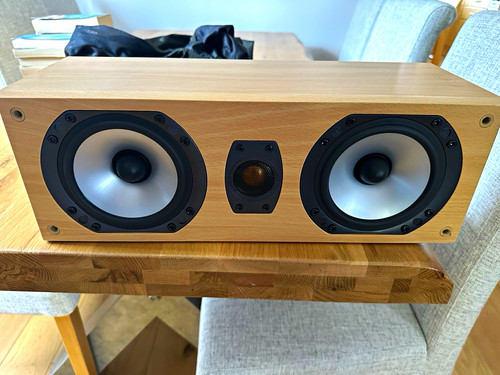 Monitor audio bronze centre - audio,