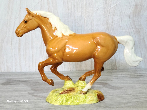 Beswick palomino gloss - beswick,
