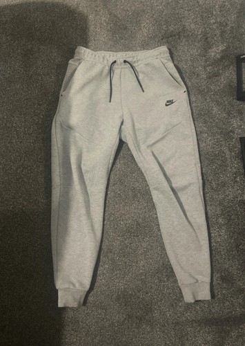Nike tech fleece - nike, old