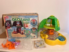 SUPER RARE Vintage Hasbro Glo Friends Musical Glo Land Gloland Glow Boxed Box