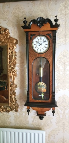 Antique vienna regulator wall
