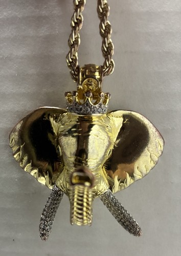 King ice pendant - king,