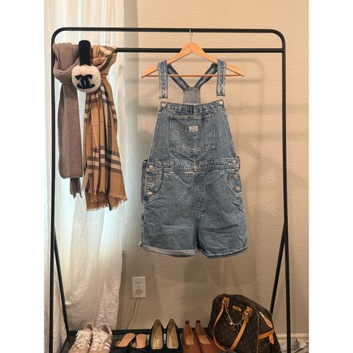 Levis denim shortalls medium - levis,