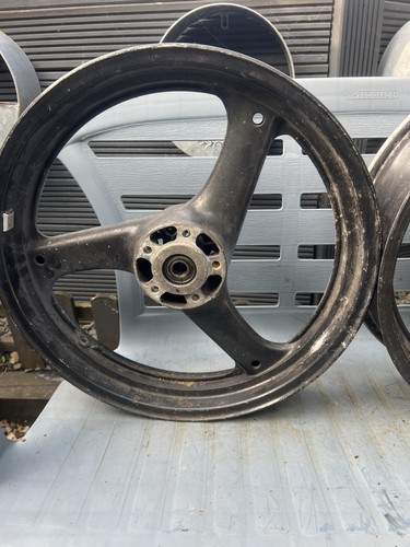 Suzuki gsf 600 - bandit, front