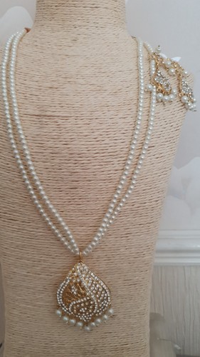 Indian jewellery set mala