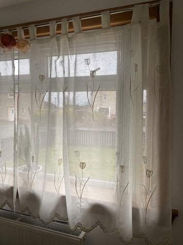 Pair curtains embroidered - curtains,