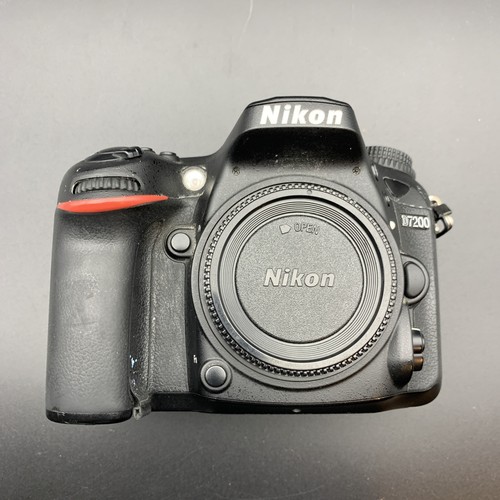 Nikon d7200 2mp digital - nikon, slr