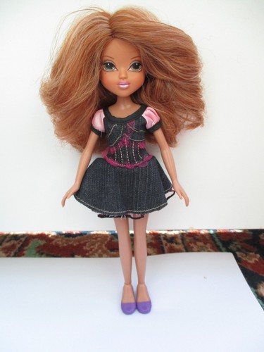 Moxie girlz doll with - #5,
