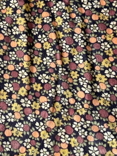 Genuine vintage 70s - genuine, floral