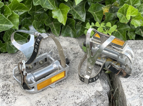 Vintage bike pedals - vintage,