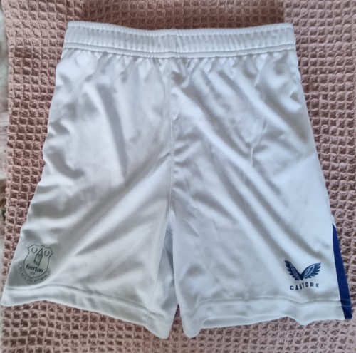 Castore everton shorts age - castore,