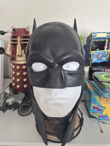 The batman 2022 cowl - batman,