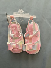 Laura ashley - laura,