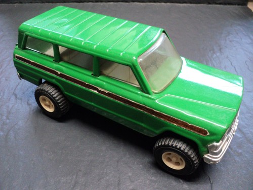 Vintage tonka jeep wagoneer - tonka, 9"