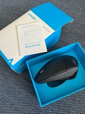 Anker 2.4G Wireless Vertical