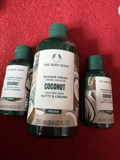 The Body Shop Coconut 🥥