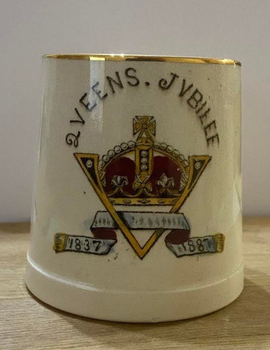 Queen victoria commemorative - queen,