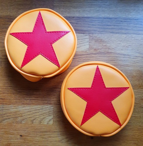Red star spot light - red,