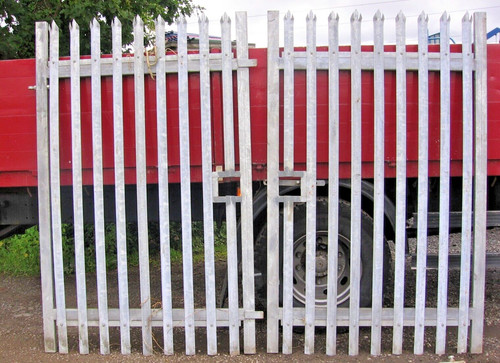Palisade gates galv steel - ,