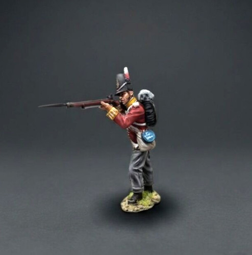 Thomas gunn nap068a standing - thomas,