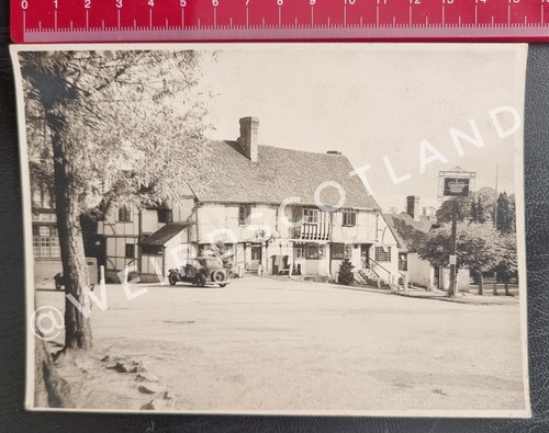 Godalming crown hotel - -,