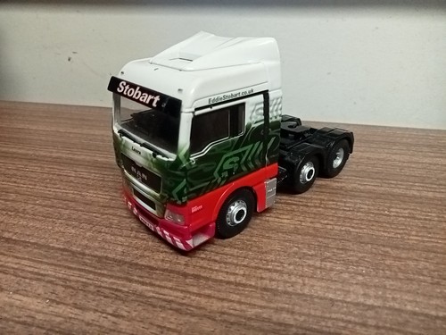 Corgi modern truck heavy - modern,