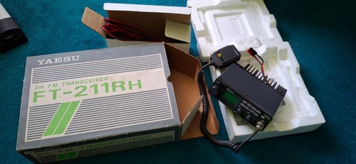 Yaesu 211 vhf - yaesu, 2m