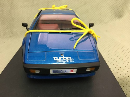 Autoart lotus esprit - autoart, 1/18