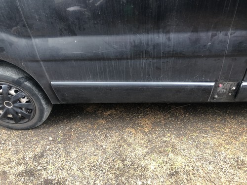 Sportive black moulding - sportive, right
