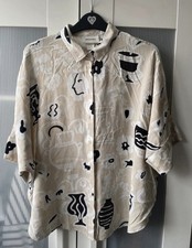MONKI Cream/Beige Graphic