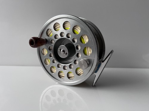 Pflueger trion 2858 salmon - pflueger, fly