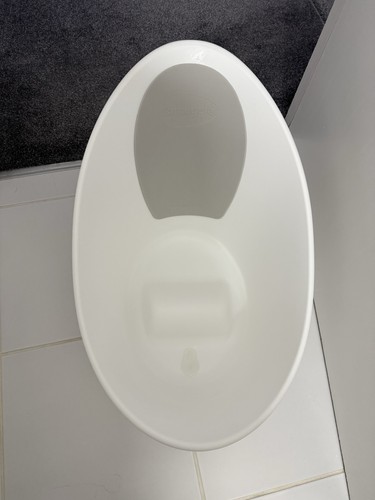 Shnuggle baby bath - with, plug
