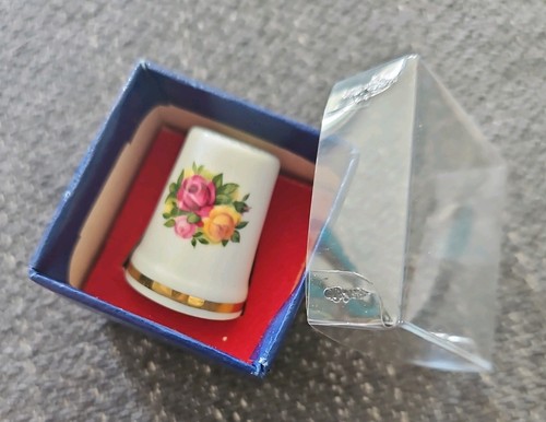 Royal albert bone china - albert,